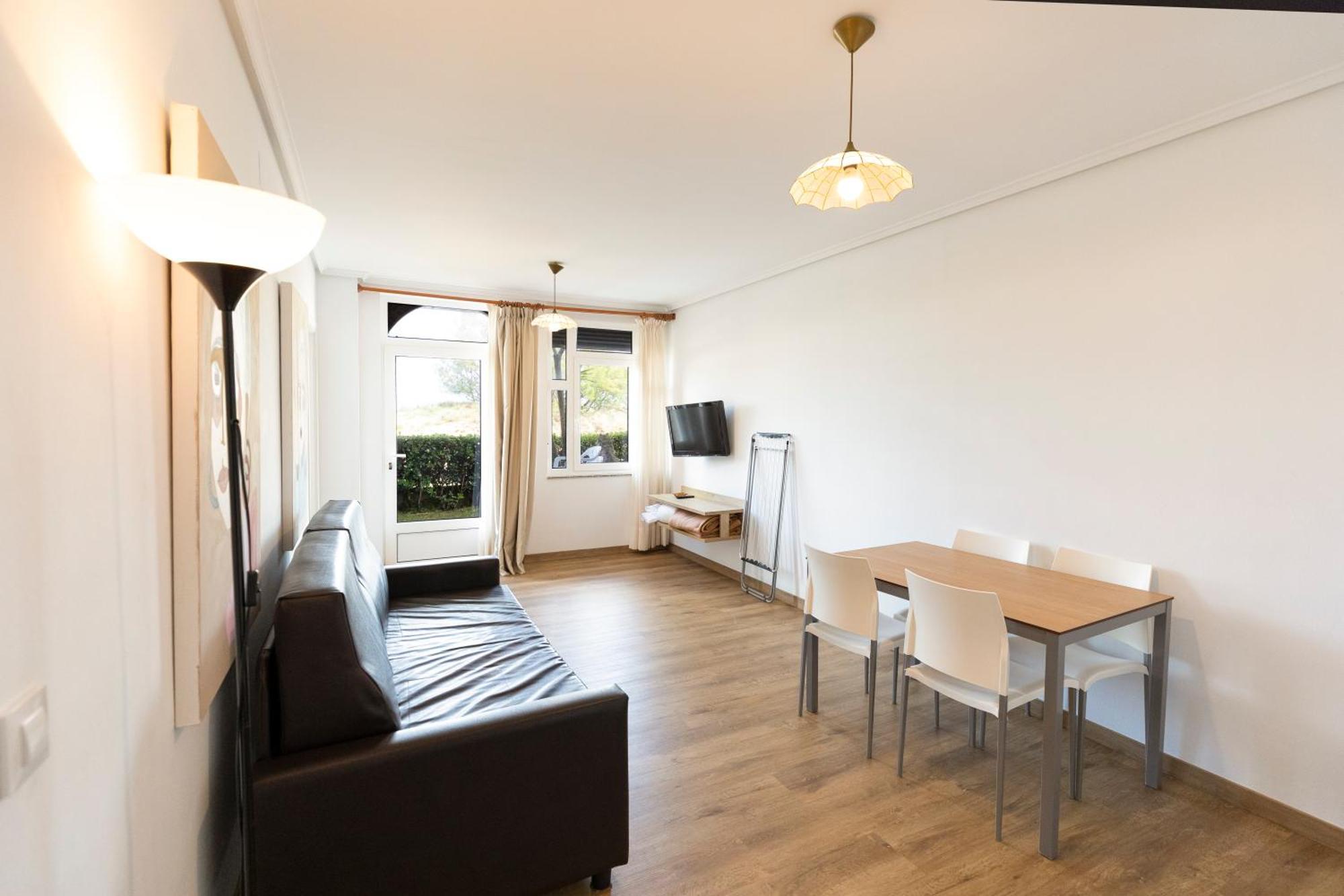 Apartamentos Regollera Premium Con Garaje Noja Extérieur photo
